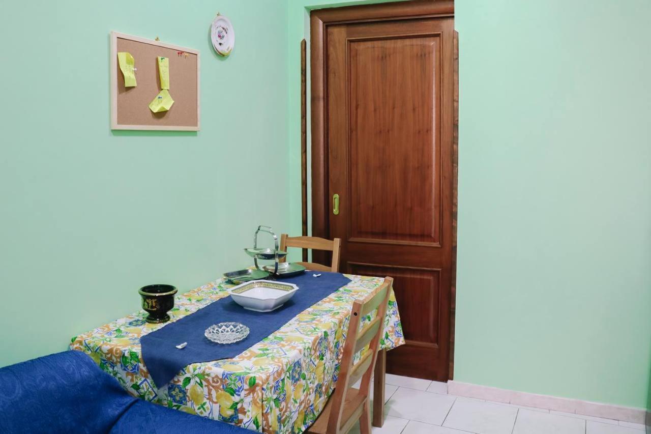 Aros holiday-Caroline apartment Pompeya Exterior foto